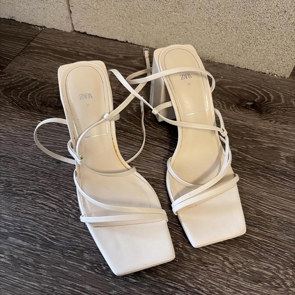 Zara Women's Cream Strappy Heels